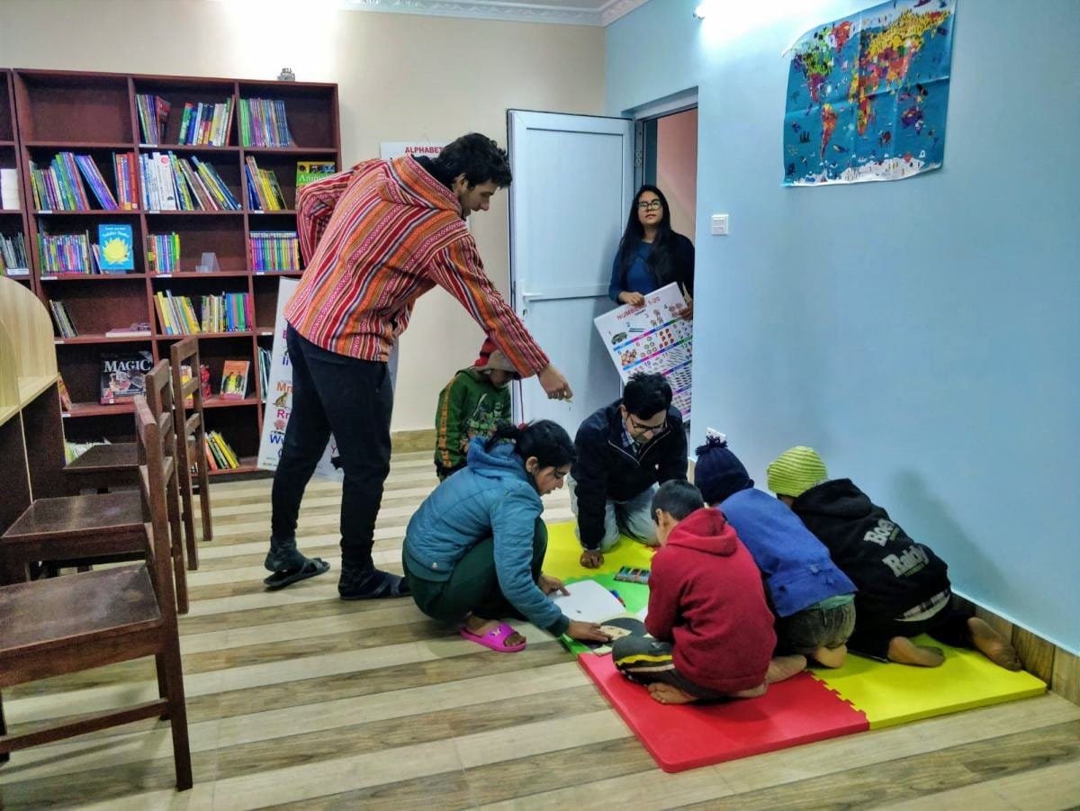 Children Centre Volunteer